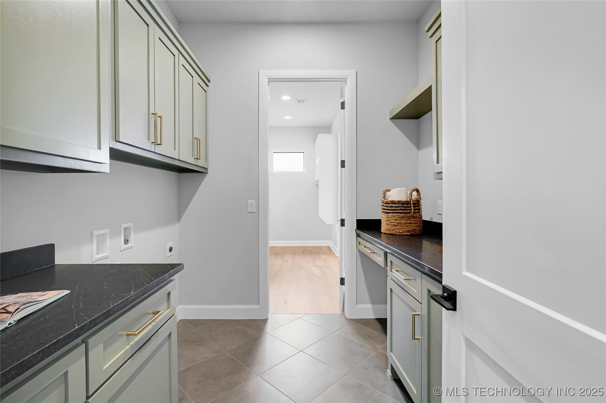 9613 E 119th Court S Property Photo 41