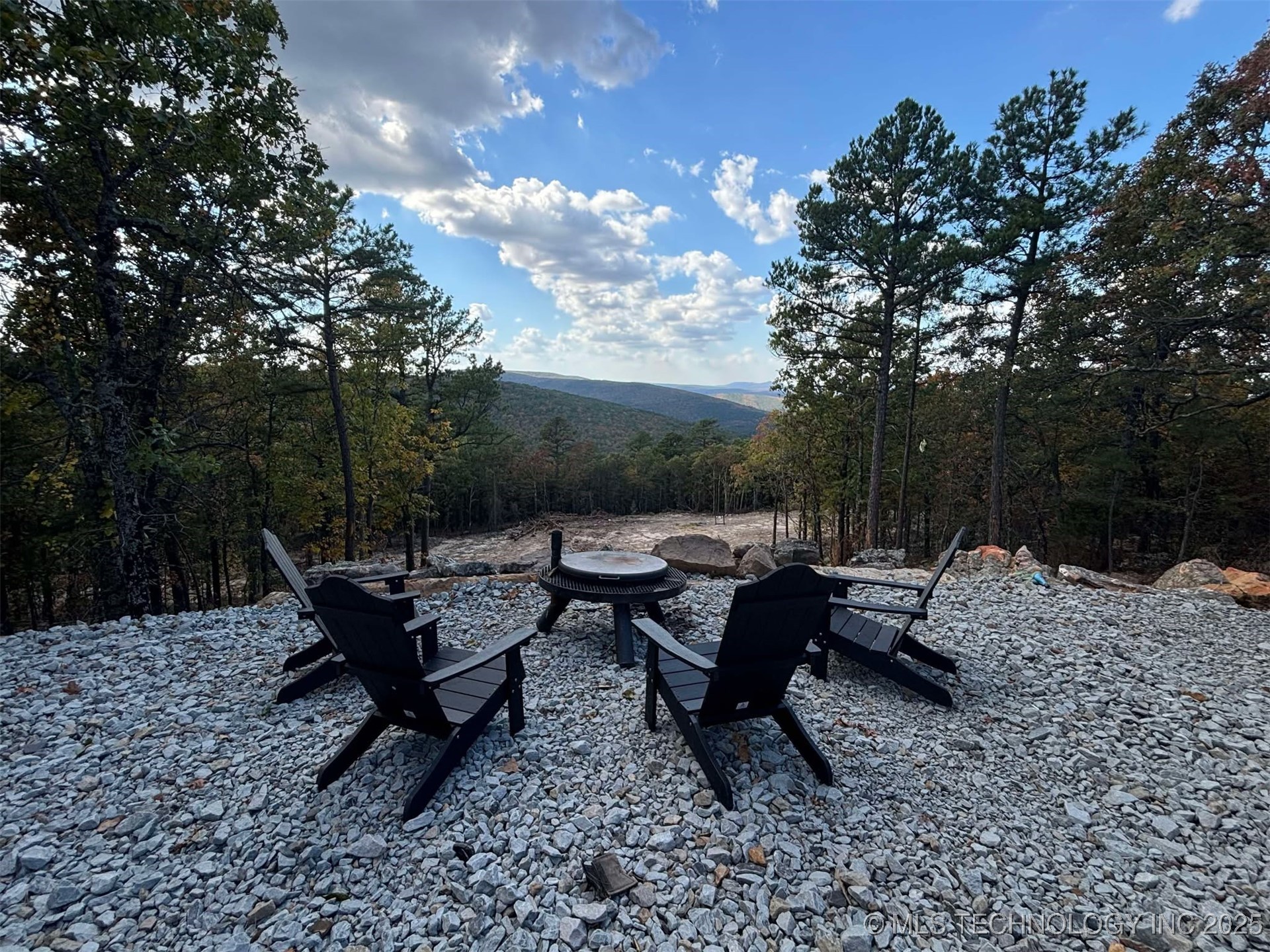 Rural Route Property Photo 2