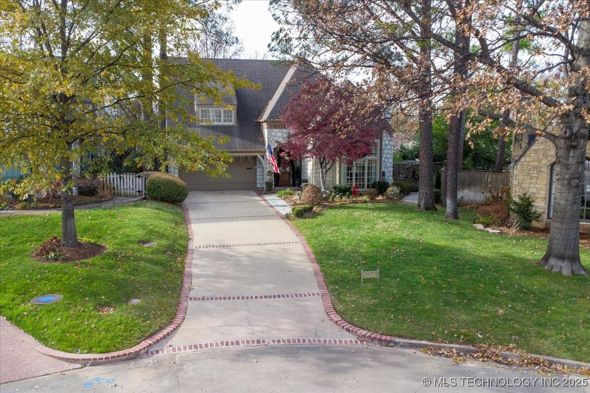 2522 S Columbia Avenue Property Photo 1