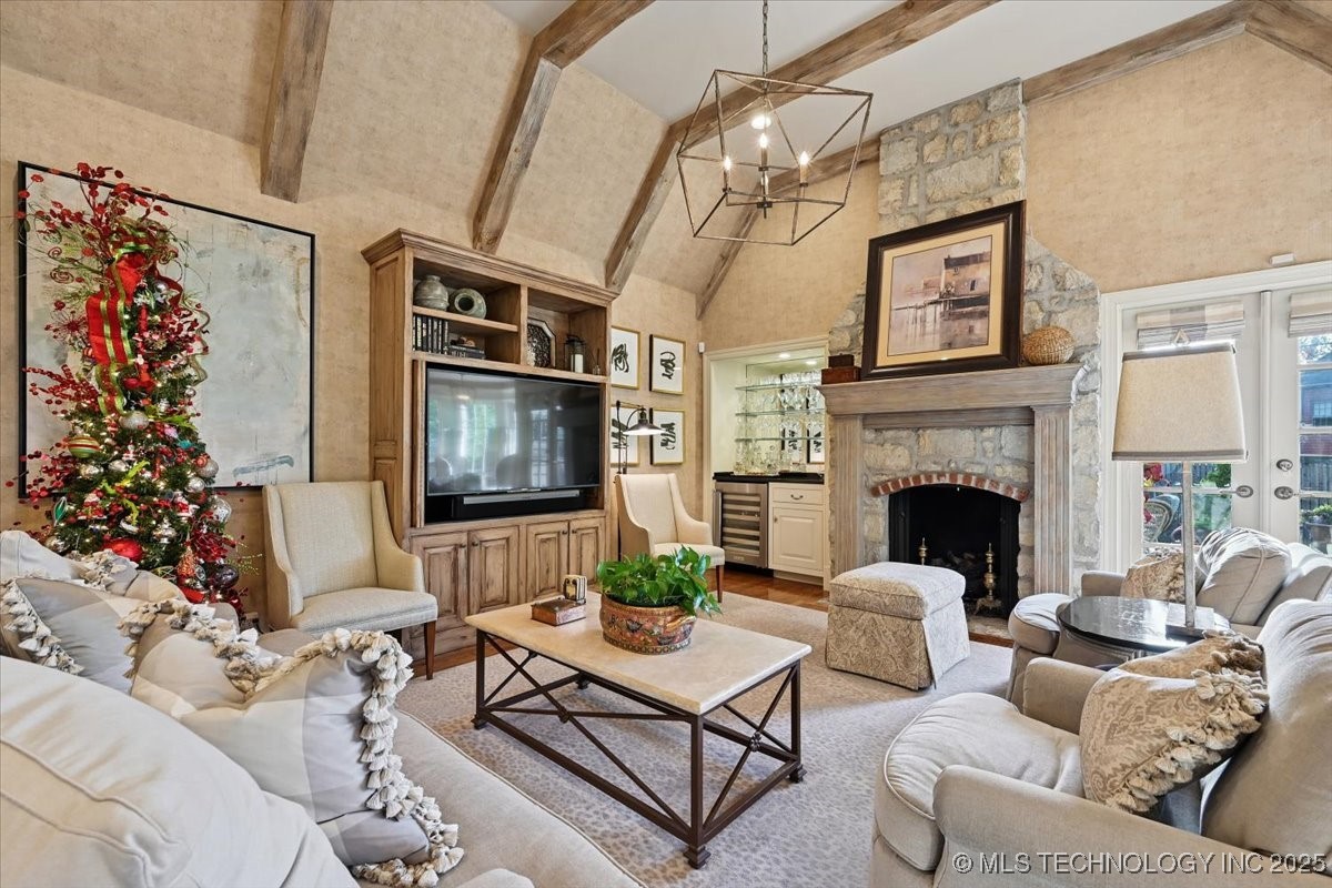 2522 S Columbia Avenue Property Photo 15