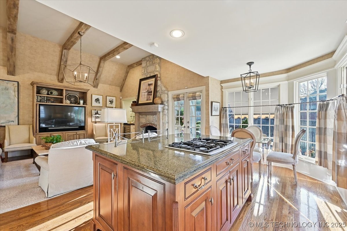 2522 S Columbia Avenue Property Photo 27