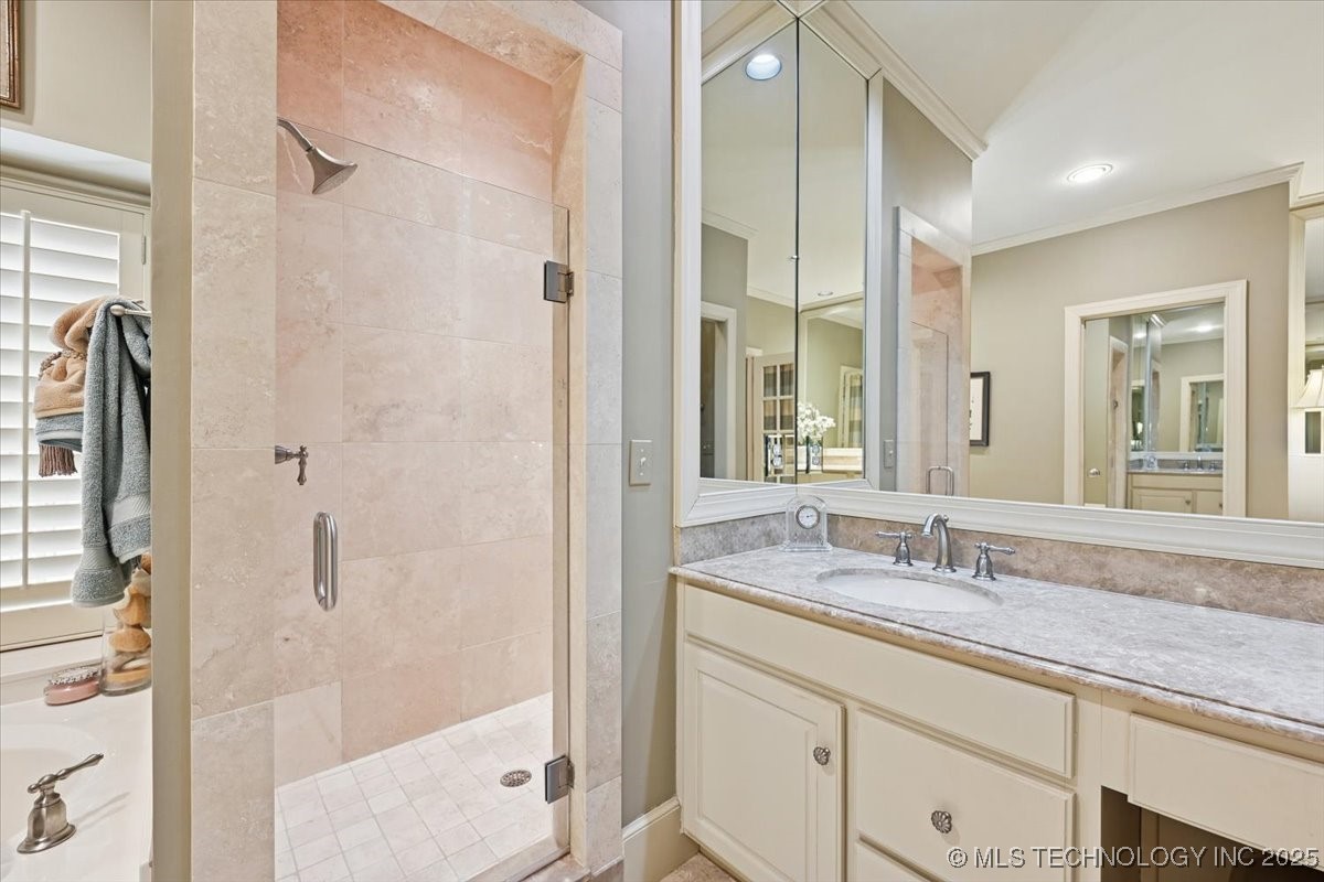 2522 S Columbia Avenue Property Photo 39