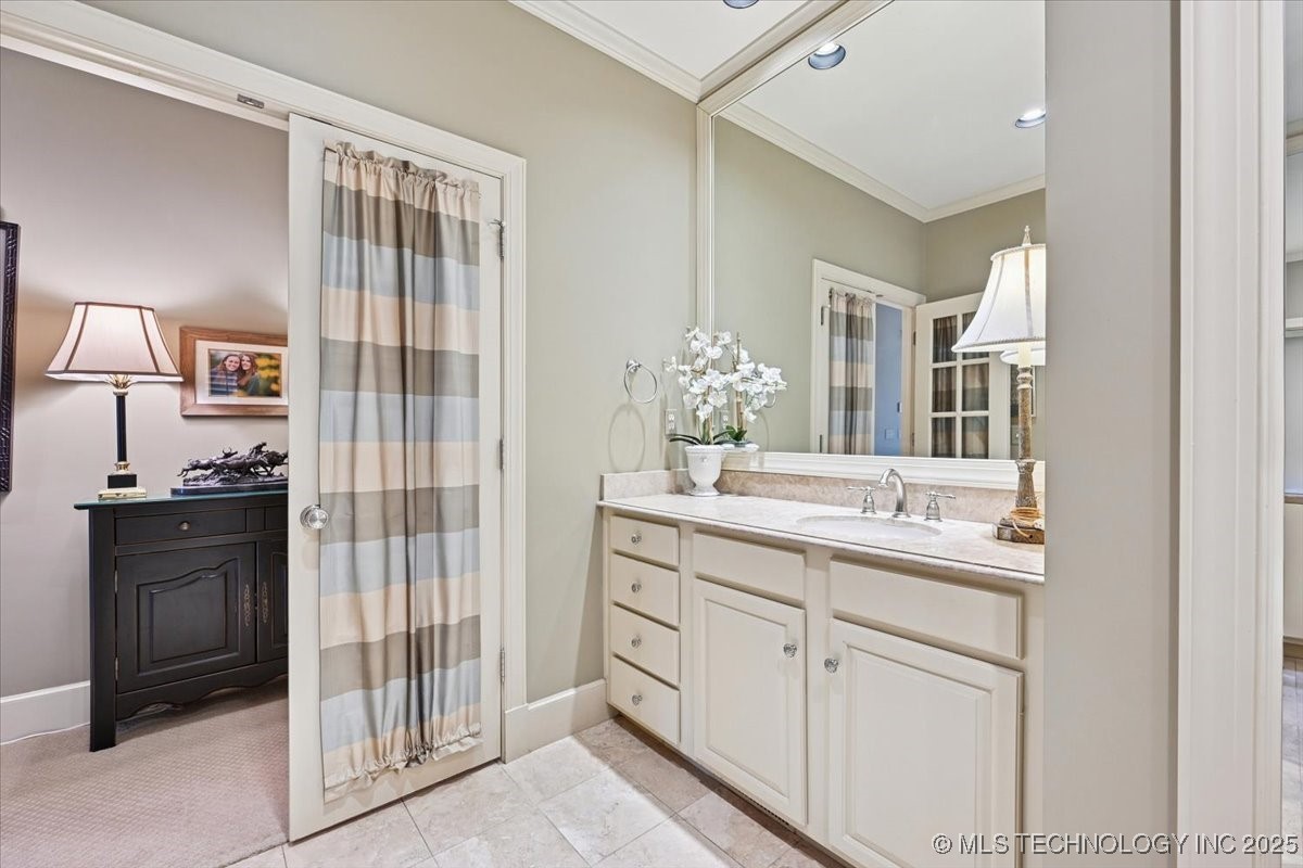 2522 S Columbia Avenue Property Photo 40