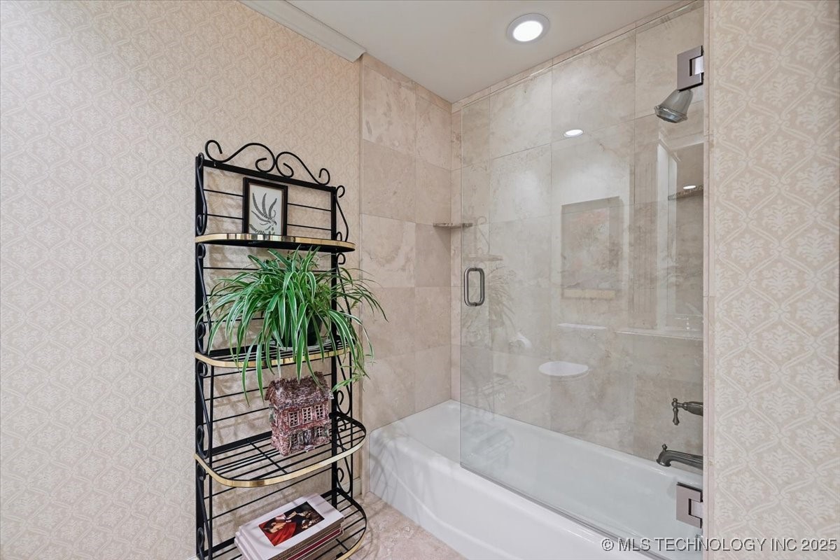 2522 S Columbia Avenue Property Photo 45