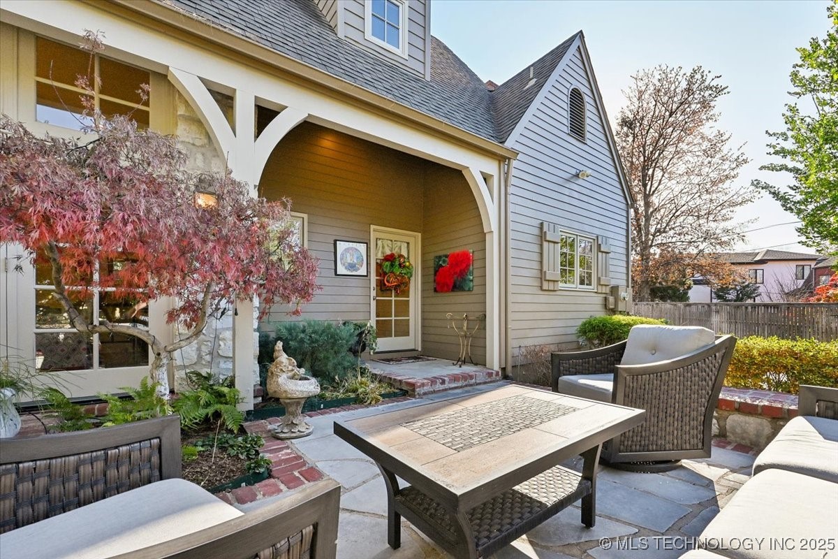 2522 S Columbia Avenue Property Photo 57