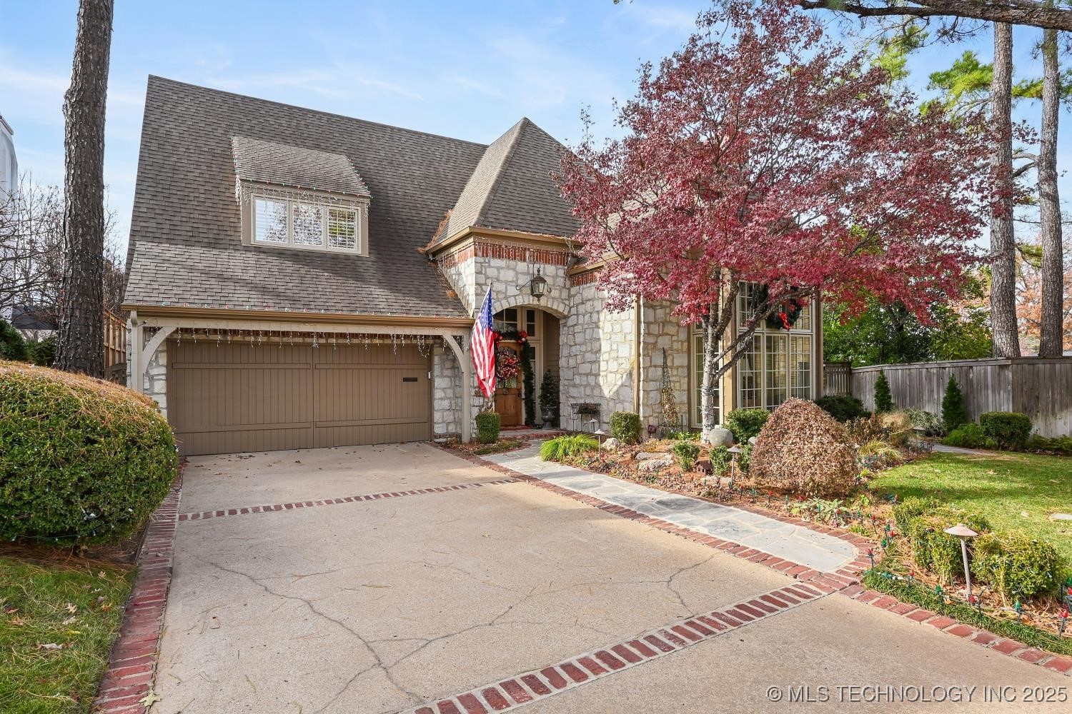 2522 S Columbia Avenue Property Photo 71