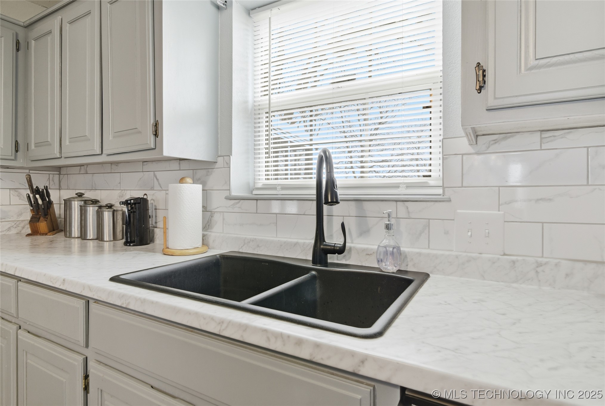 1200 S 54th Street Property Photo 18