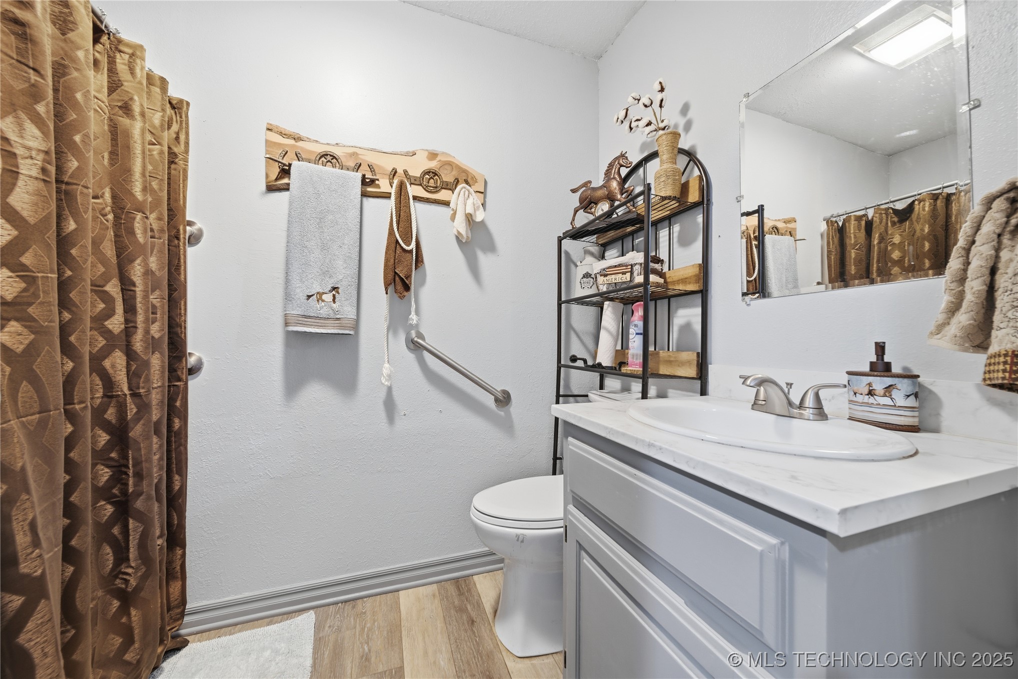 1200 S 54th Street Property Photo 32