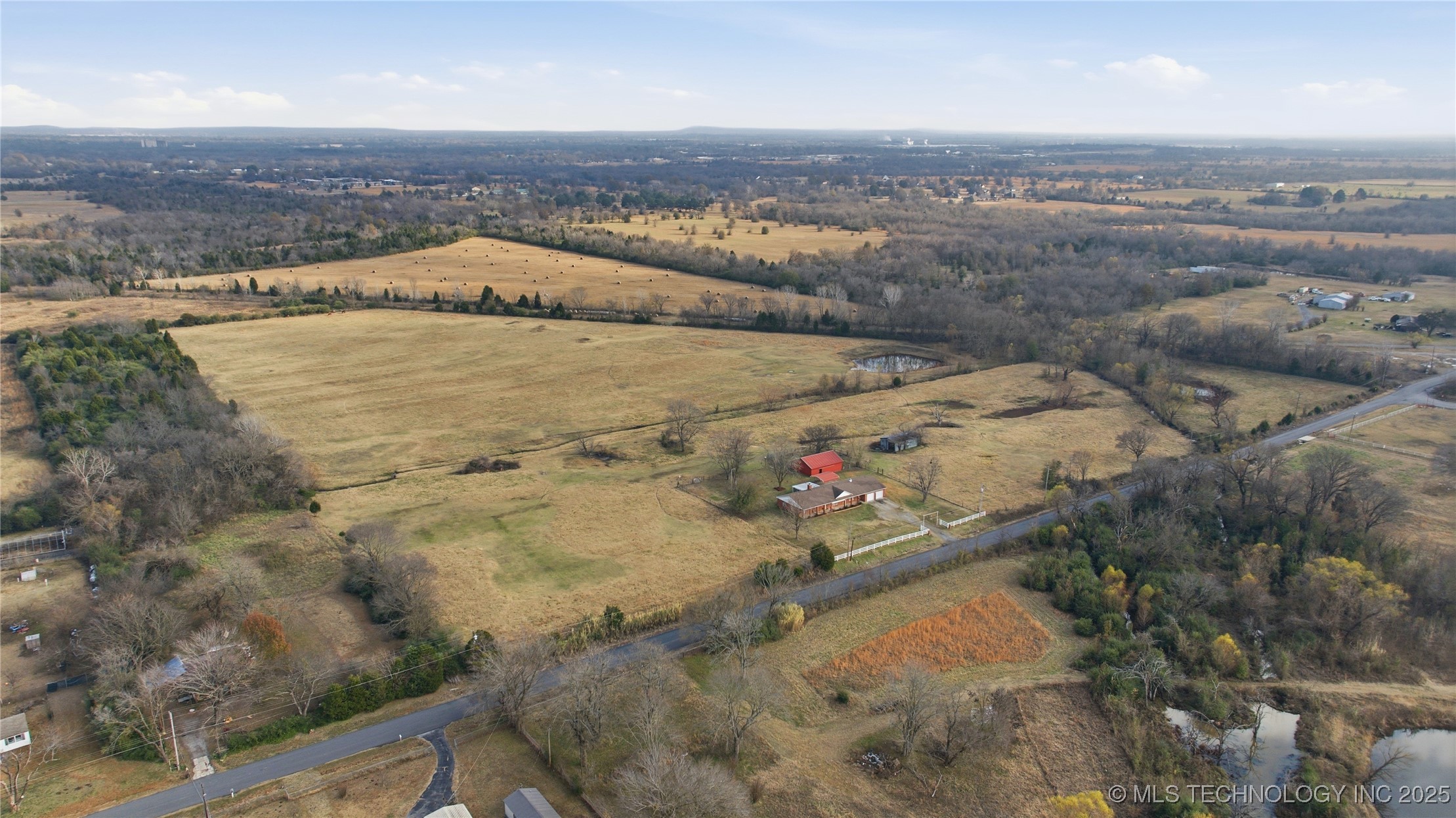 1200 S 54th Street Property Photo 49