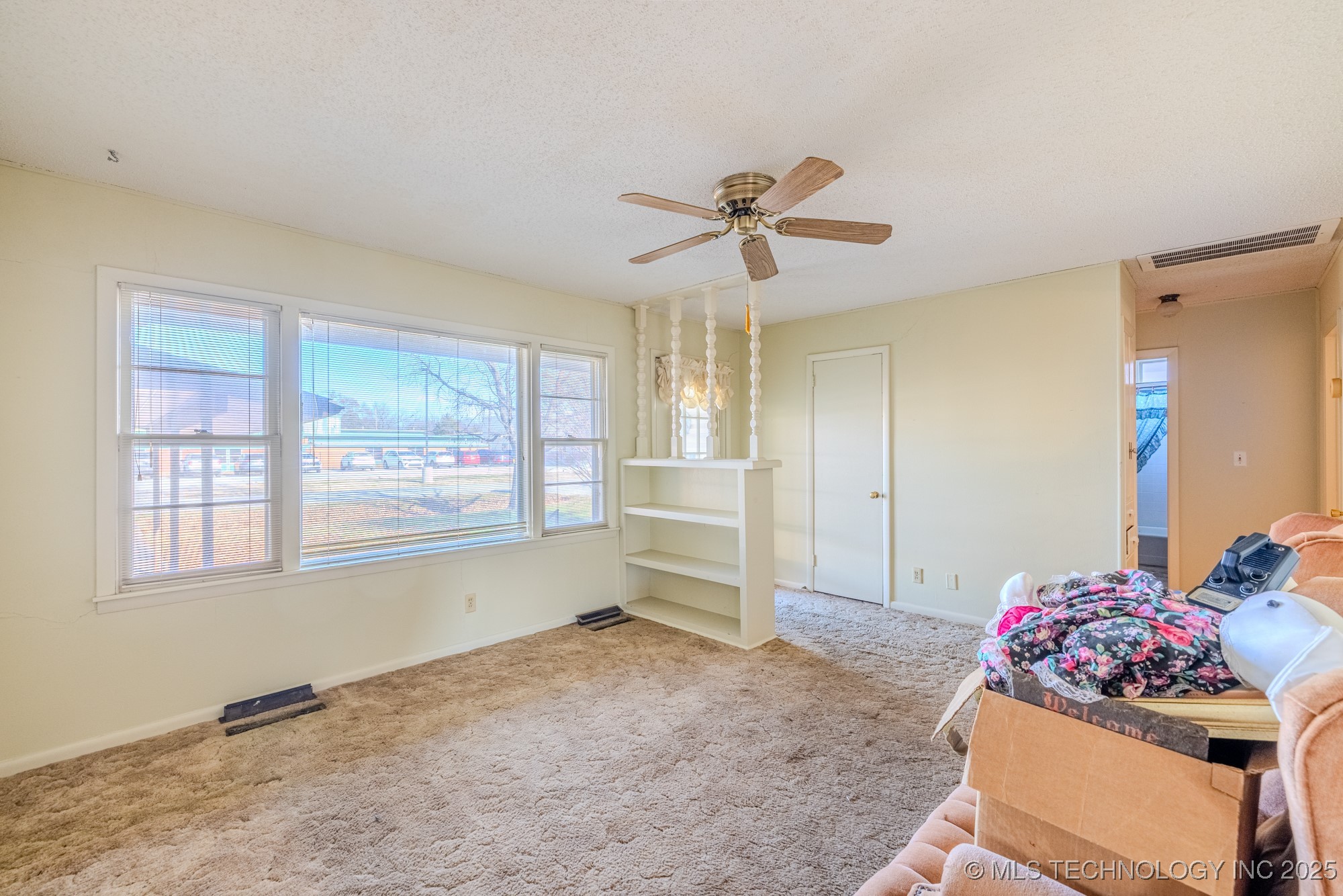 608 Se 6th Street Property Photo 8