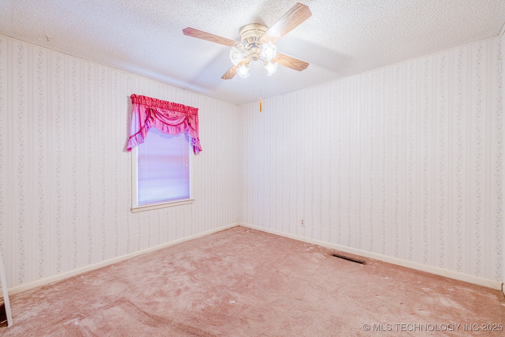 608 Se 6th Street Property Photo 10