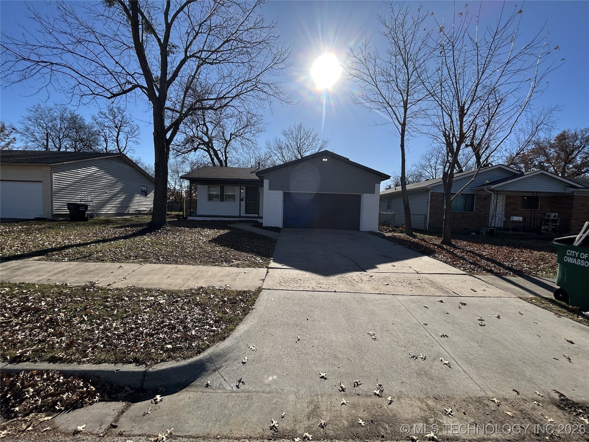 308 W 3rd Street Property Photo 2