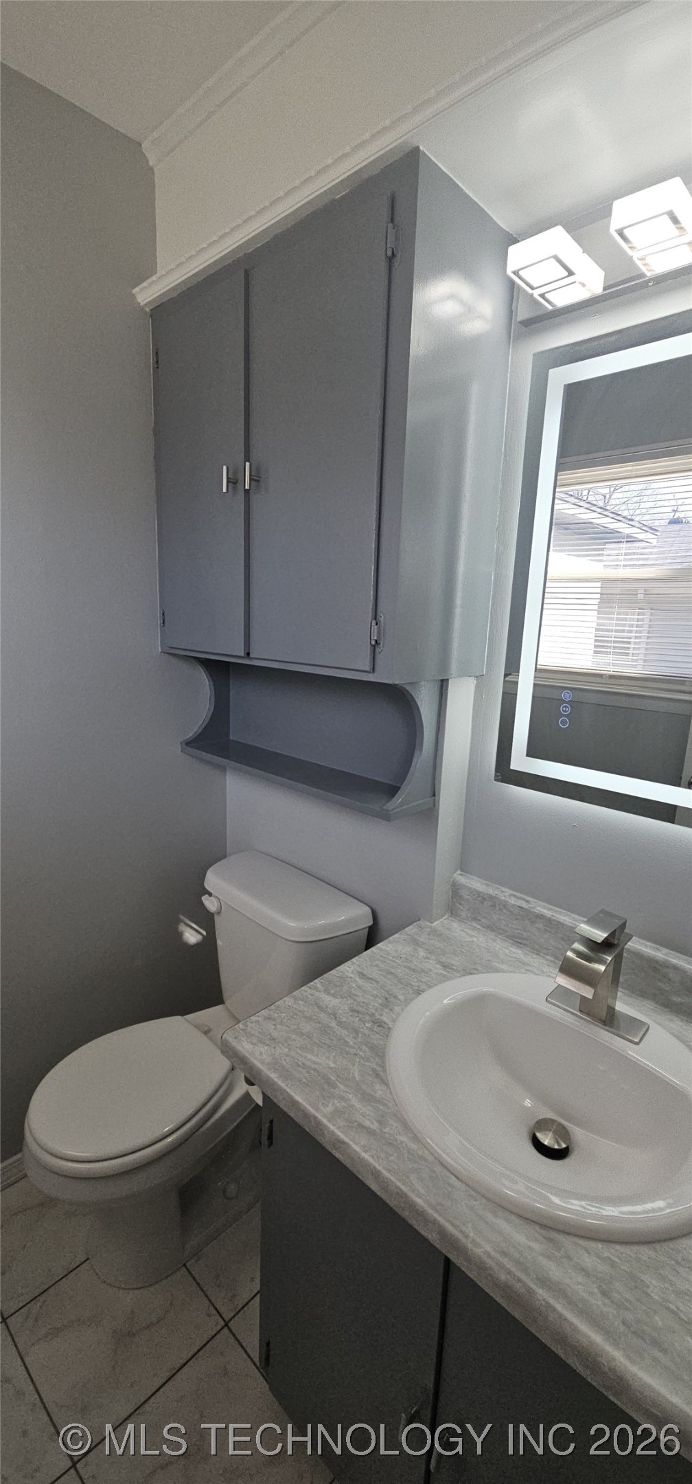 308 W 3rd Street Property Photo 66