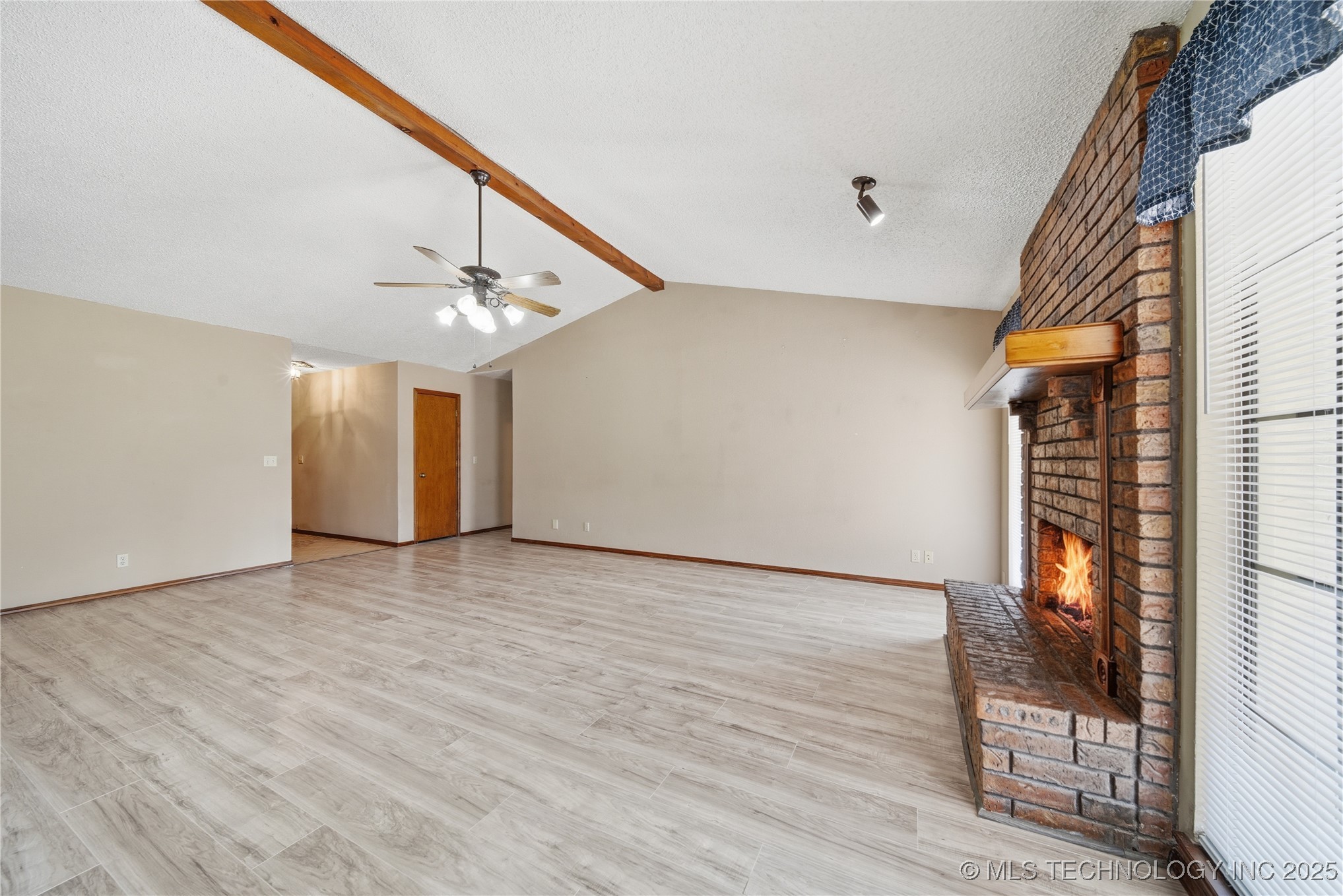 4433 W Reno Street Property Photo 5