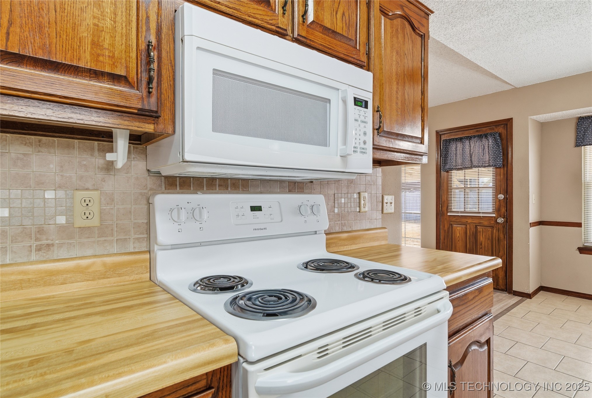 4433 W Reno Street Property Photo 11