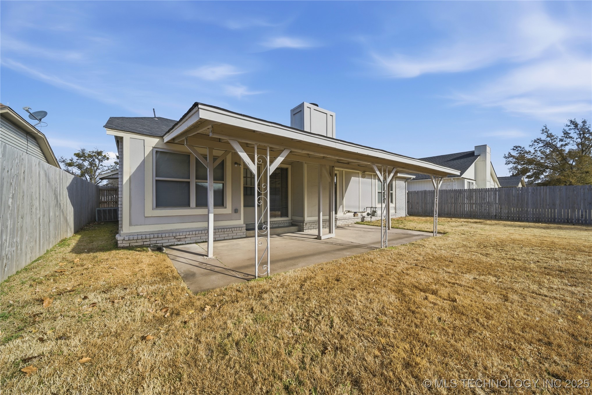 4433 W Reno Street Property Photo 23