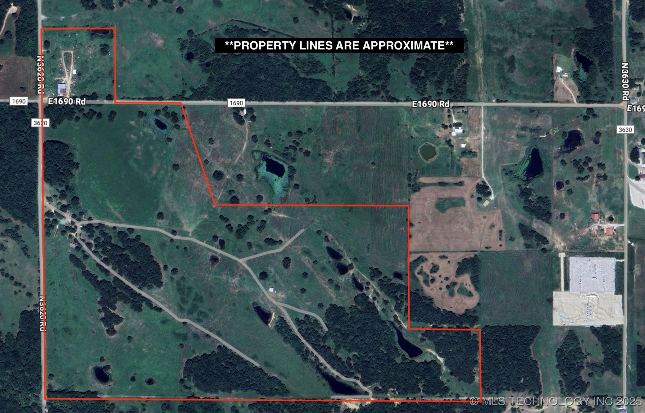 29172 County Road 3620 Property Photo 3