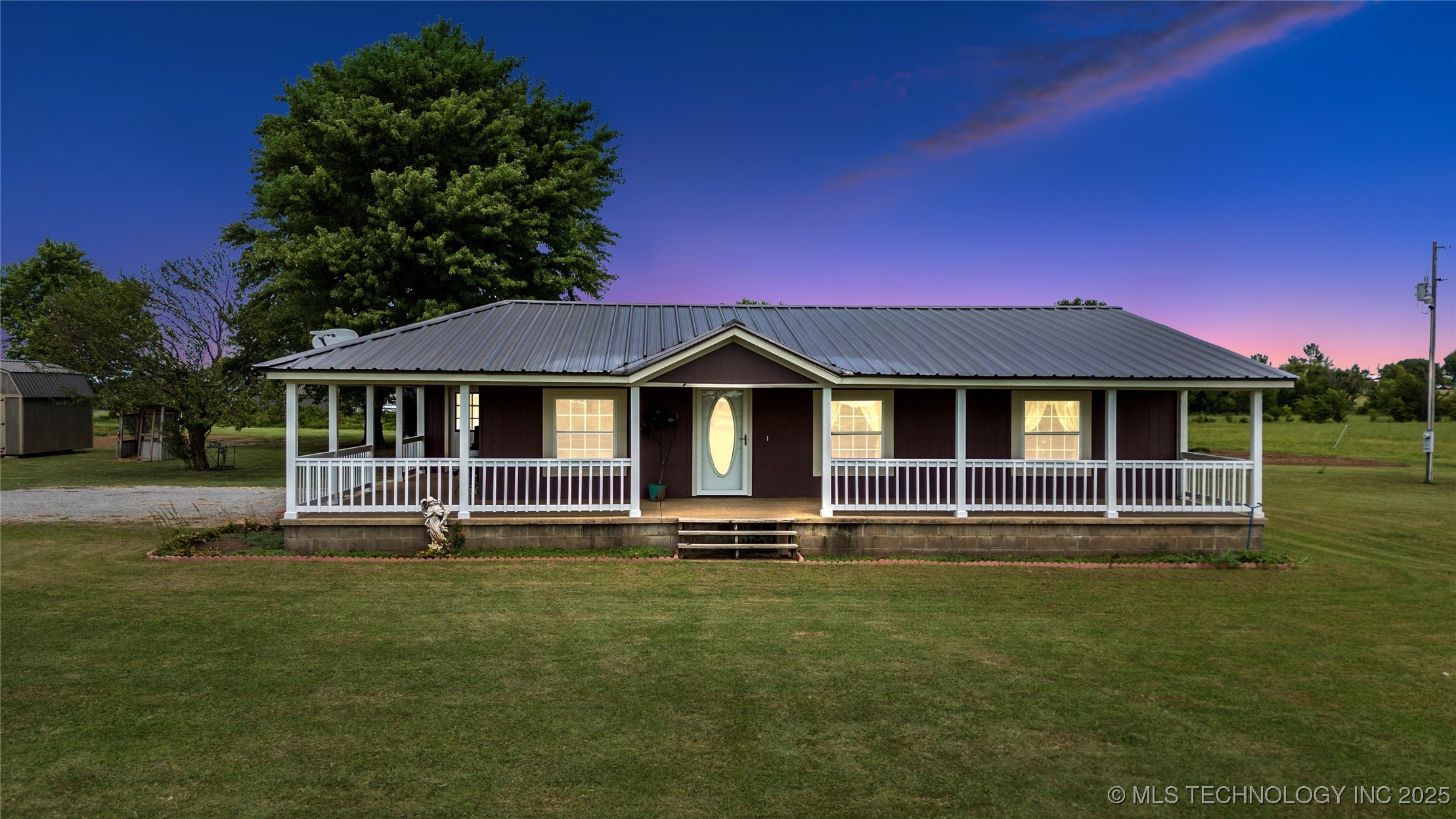 9348 W 620 Road Property Photo 1