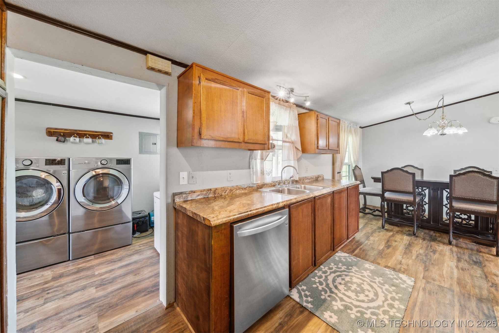 9348 W 620 Road Property Photo 9