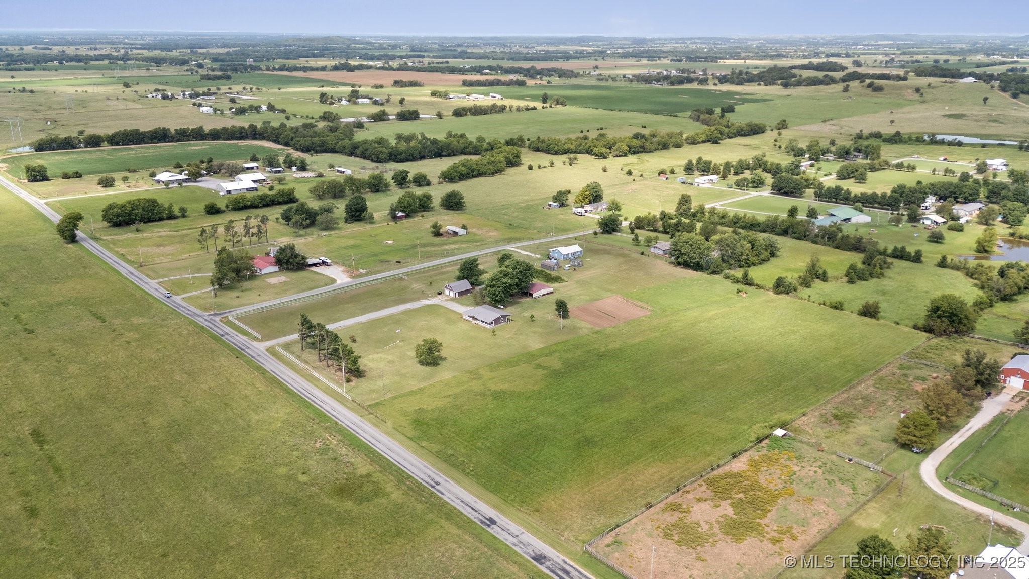 9348 W 620 Road Property Photo 28
