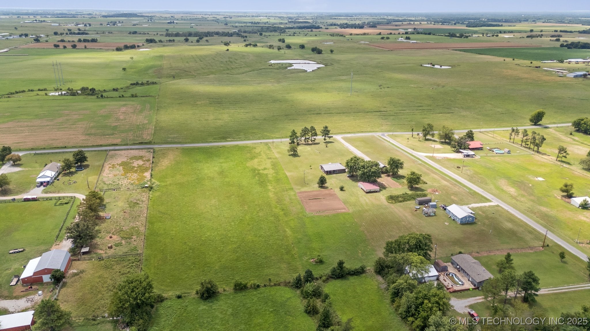 9348 W 620 Road Property Photo 31