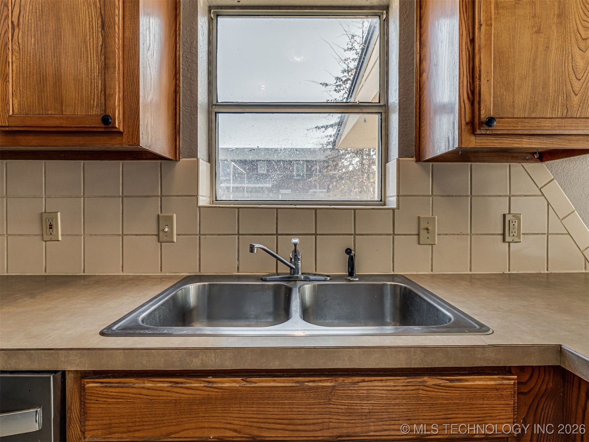 8307 N 126th East Avenue Property Photo 15