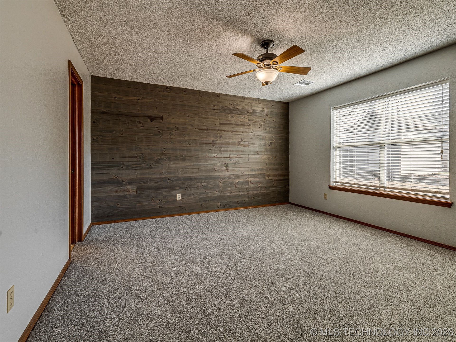 8307 N 126th East Avenue Property Photo 18