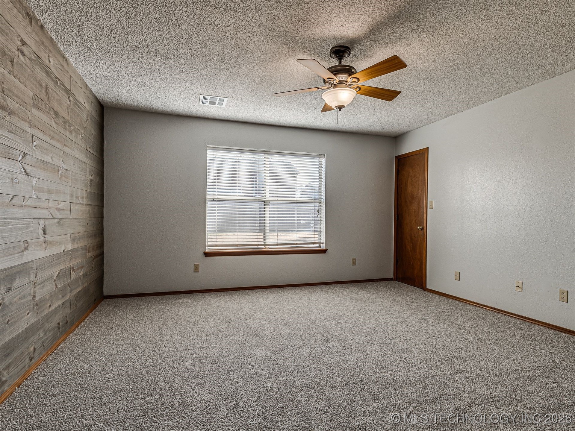 8307 N 126th East Avenue Property Photo 20