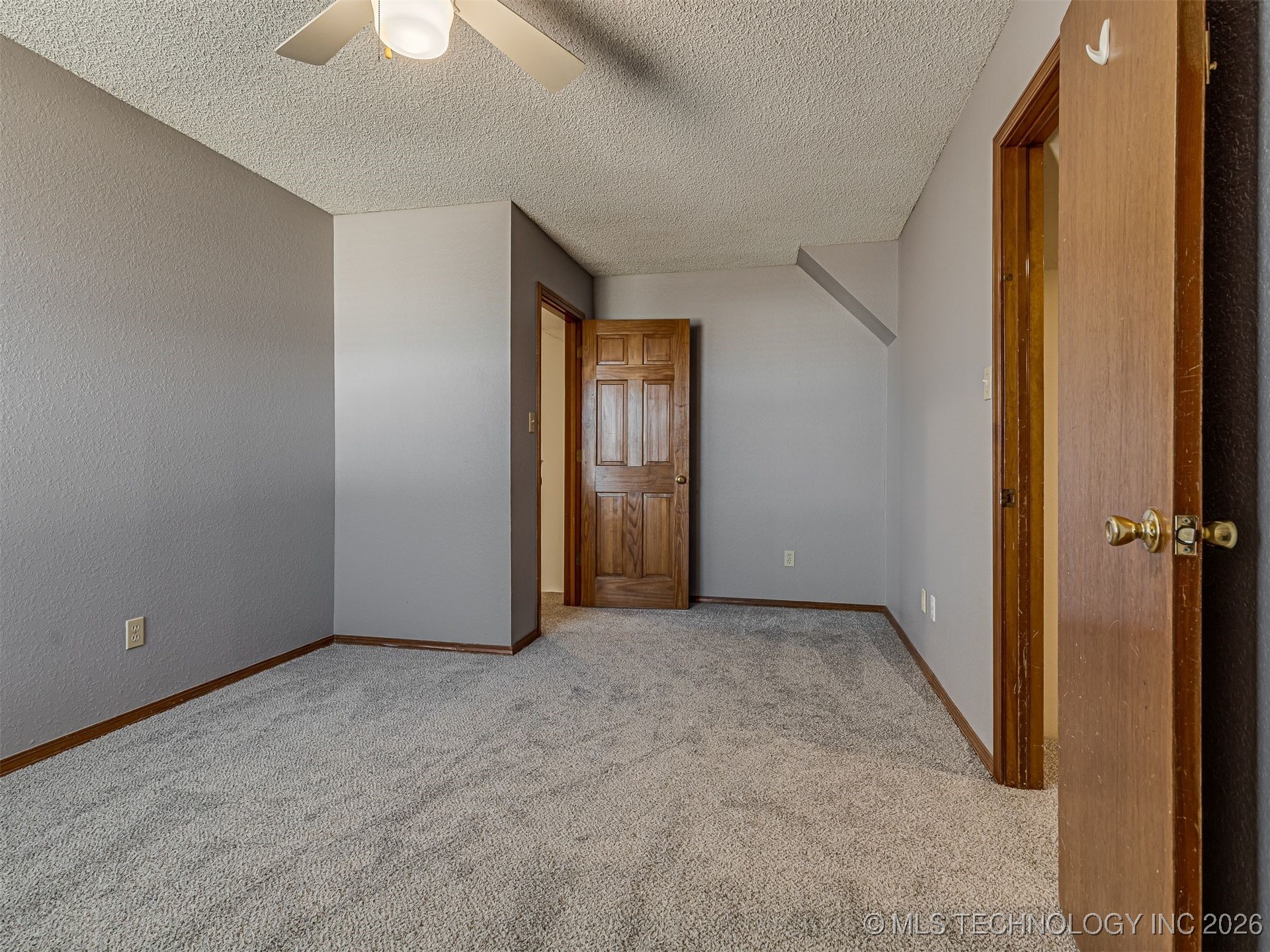 8307 N 126th East Avenue Property Photo 28