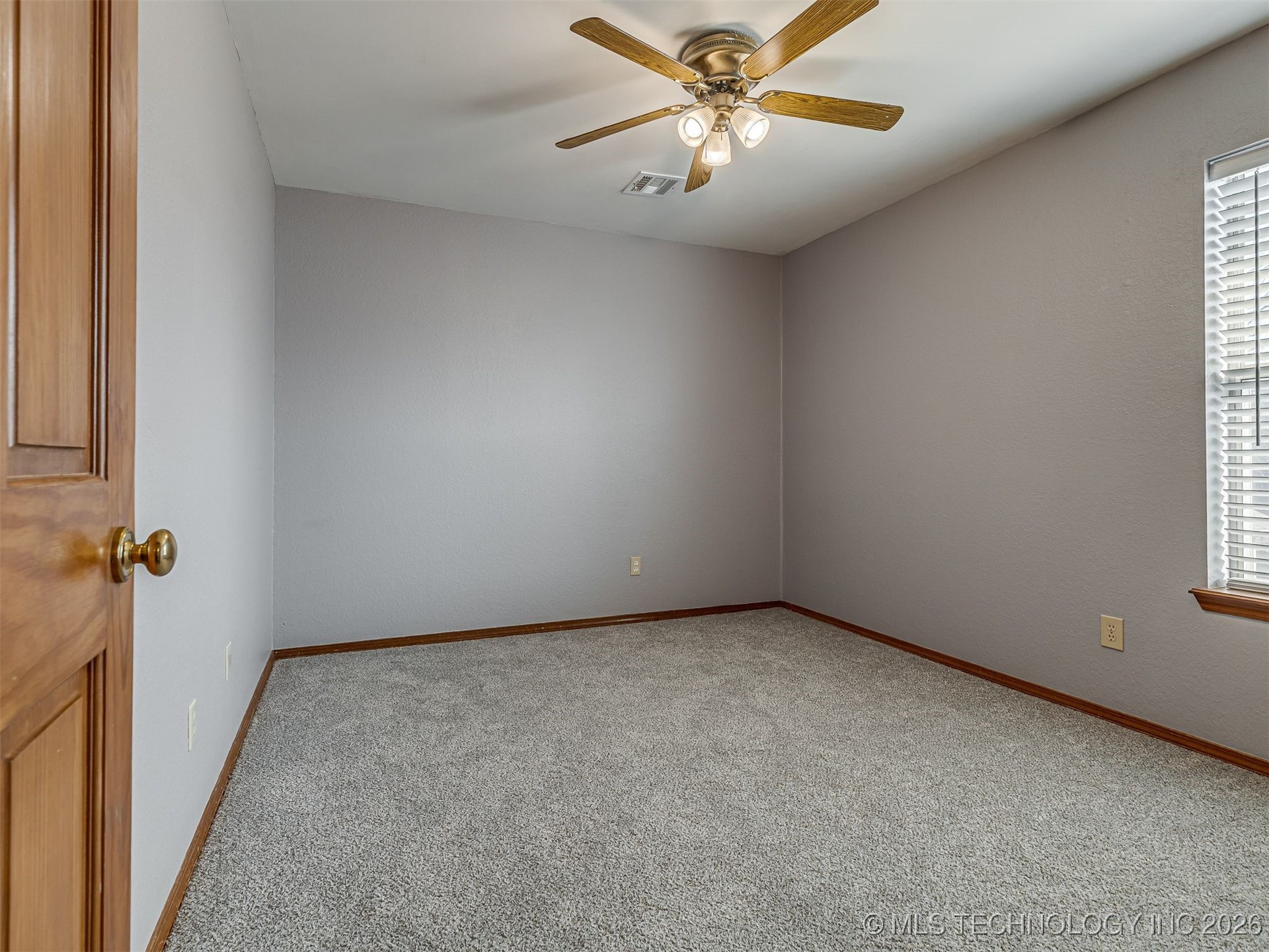 8307 N 126th East Avenue Property Photo 30