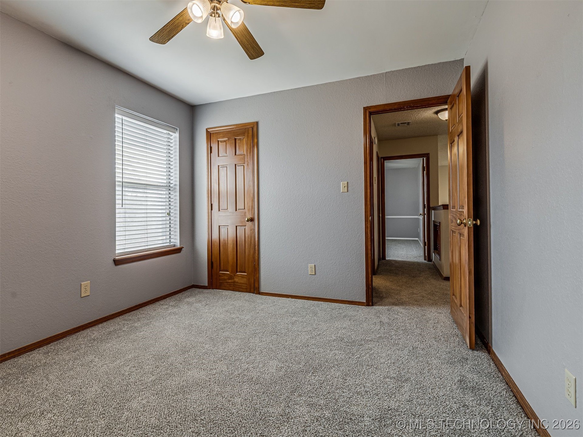 8307 N 126th East Avenue Property Photo 31