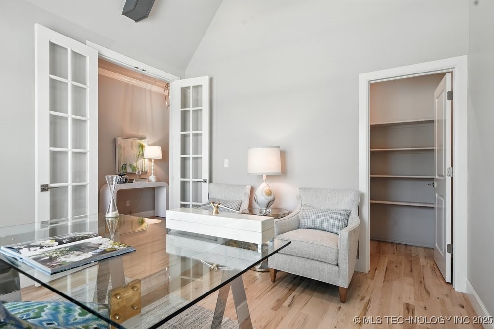 2722 W Roanoke Street Property Photo 7