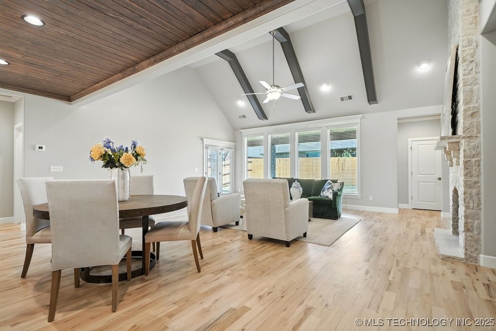 2722 W Roanoke Street Property Photo 9