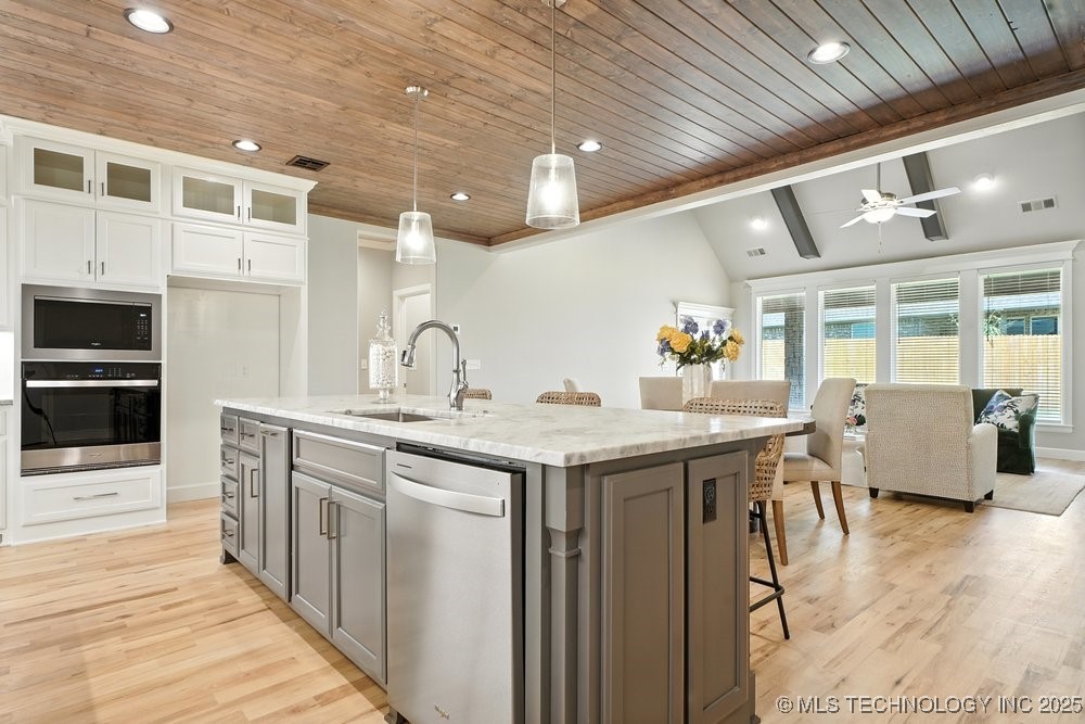 2722 W Roanoke Street Property Photo 20