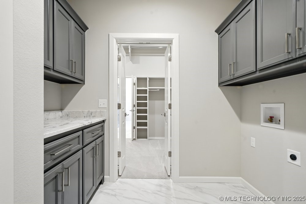 2722 W Roanoke Street Property Photo 28