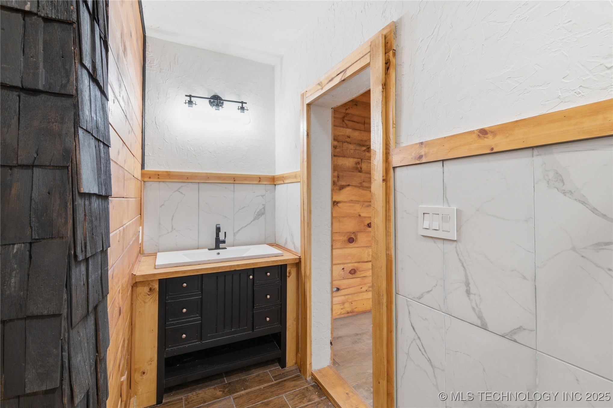 206 S Mounds Street Property Photo 15