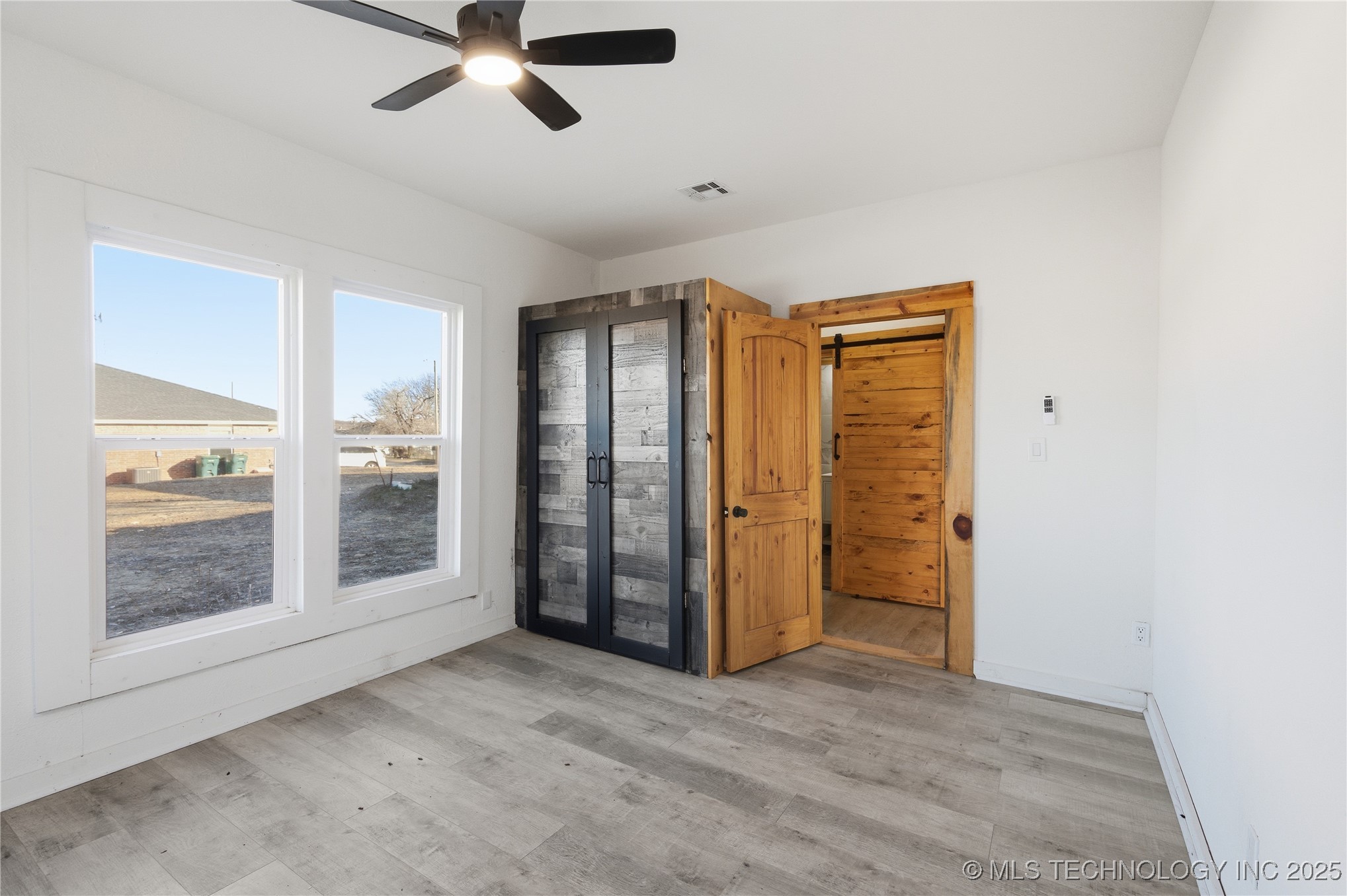 206 S Mounds Street Property Photo 22