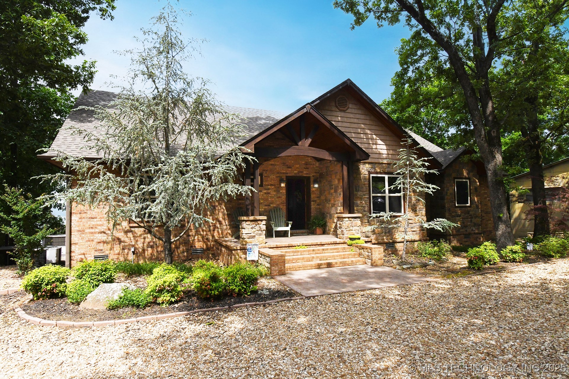 96080 S 4490 Property Photo 4