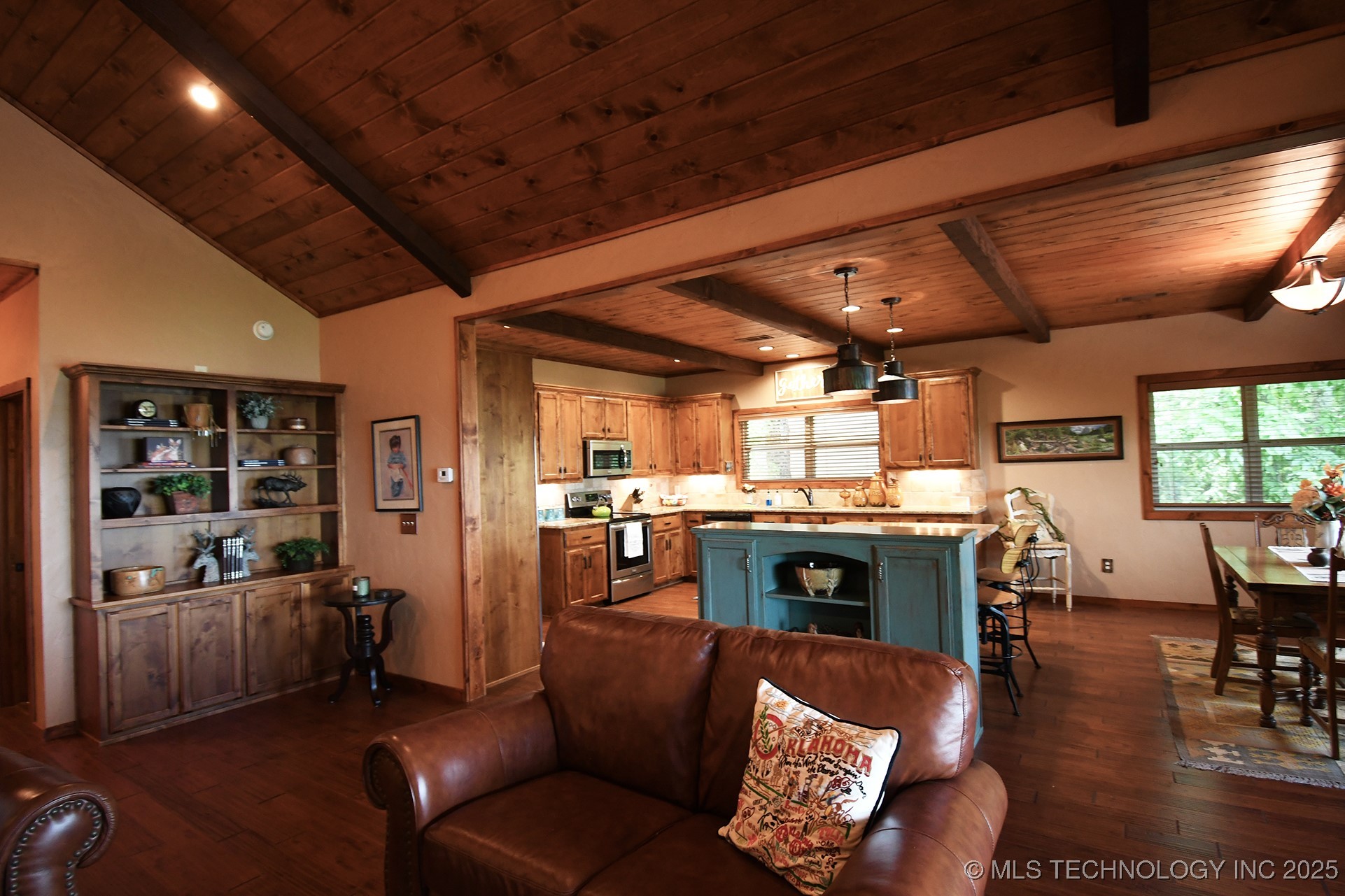 96080 S 4490 Property Photo 11