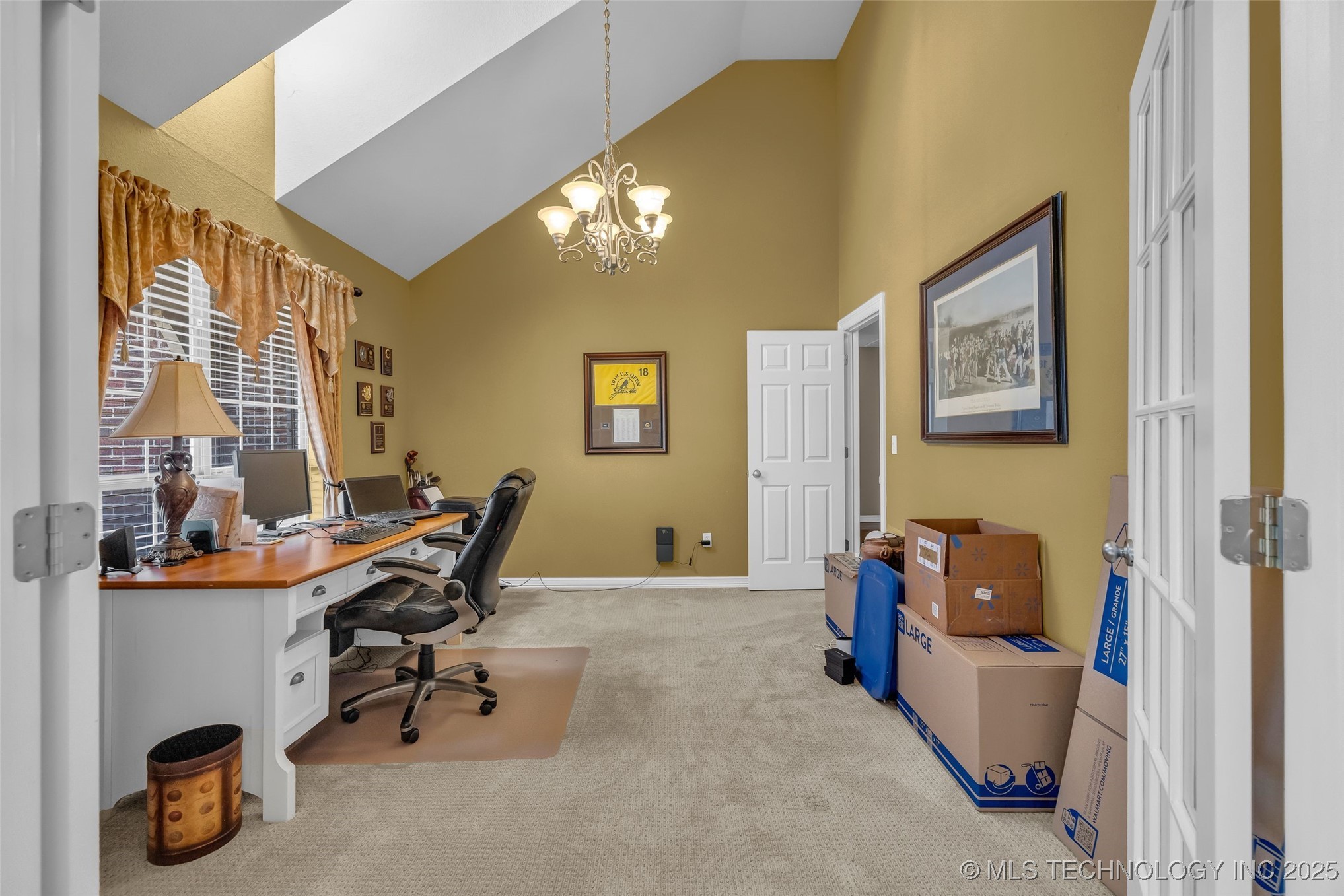 3700 N Oak Avenue Property Photo 15