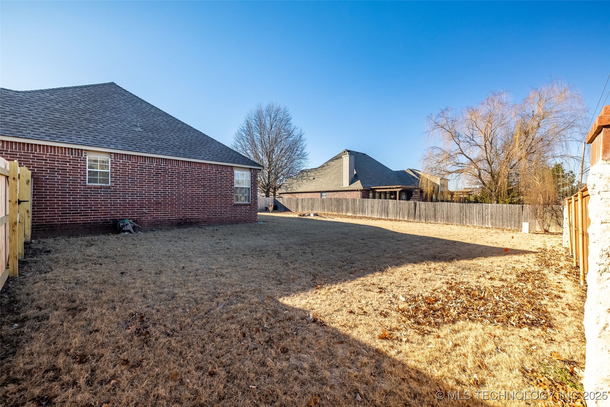 3700 N Oak Avenue Property Photo 35