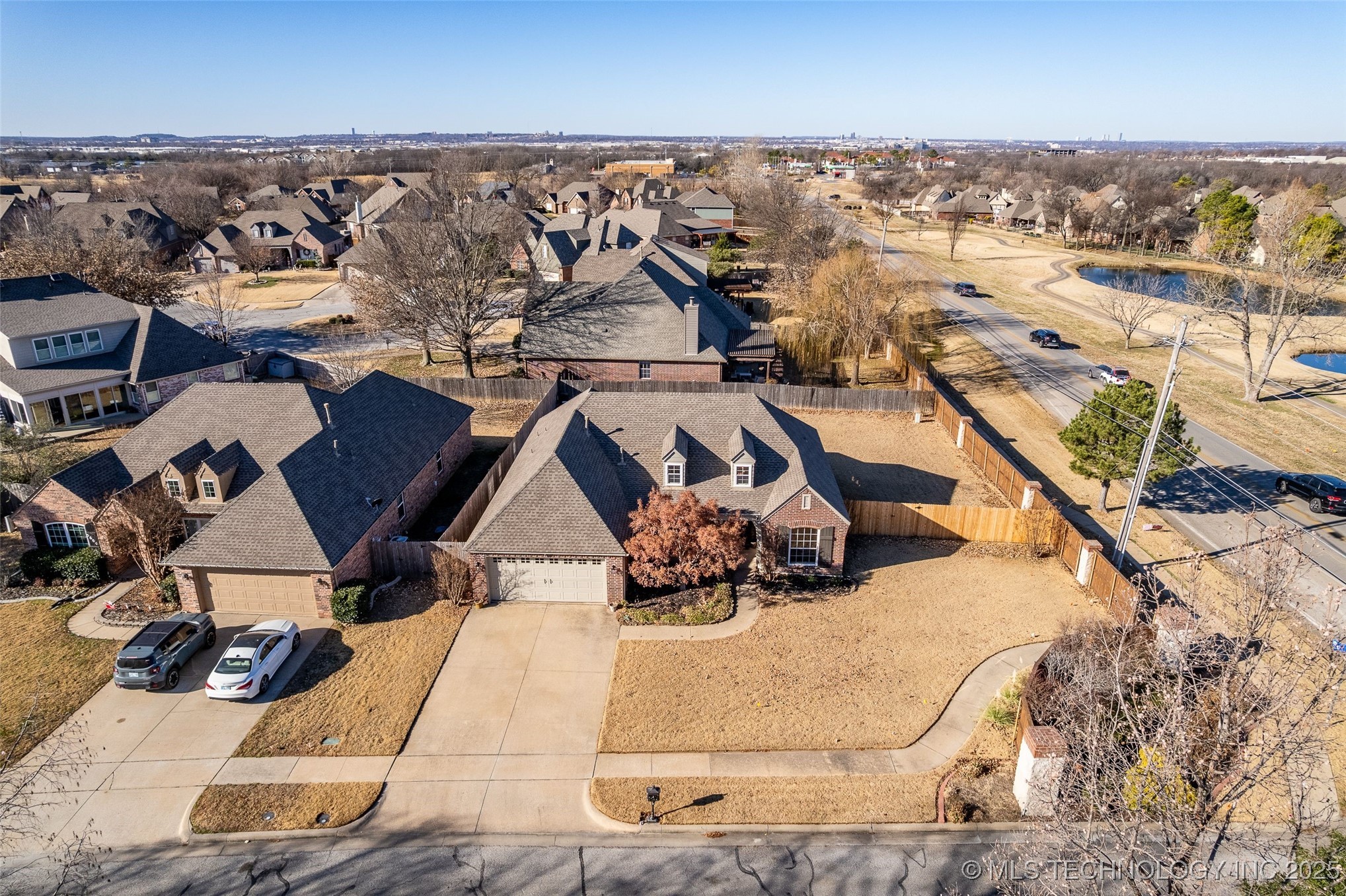 3700 N Oak Avenue Property Photo 41