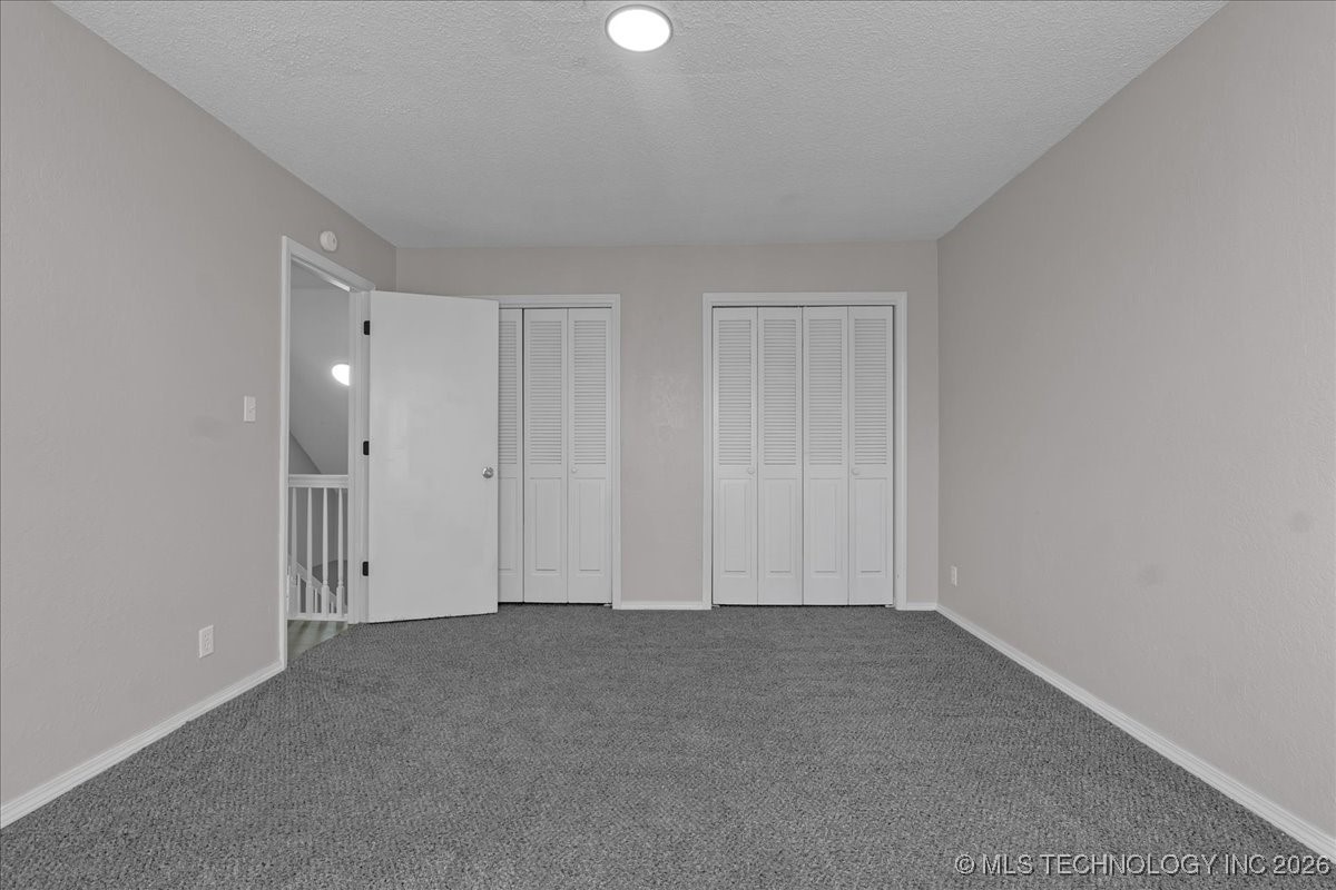 2301 S Chestnut Avenue Property Photo 34