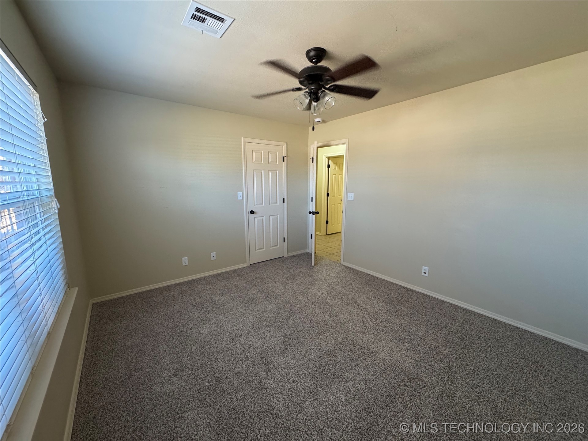 12693 S 85th East Place E Property Photo 21