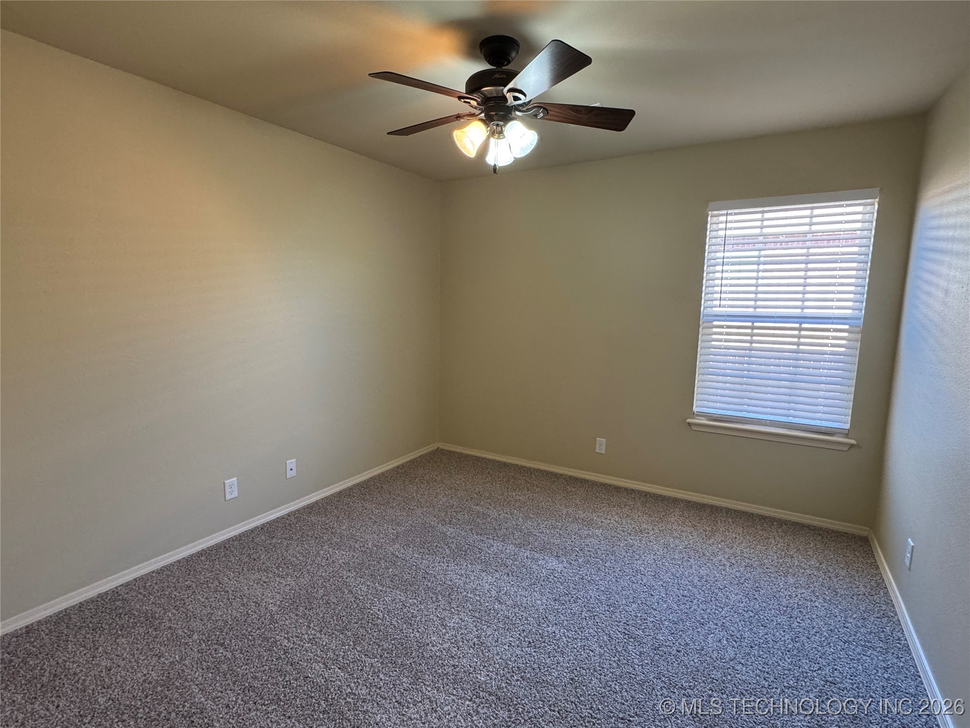 12693 S 85th East Place E Property Photo 26