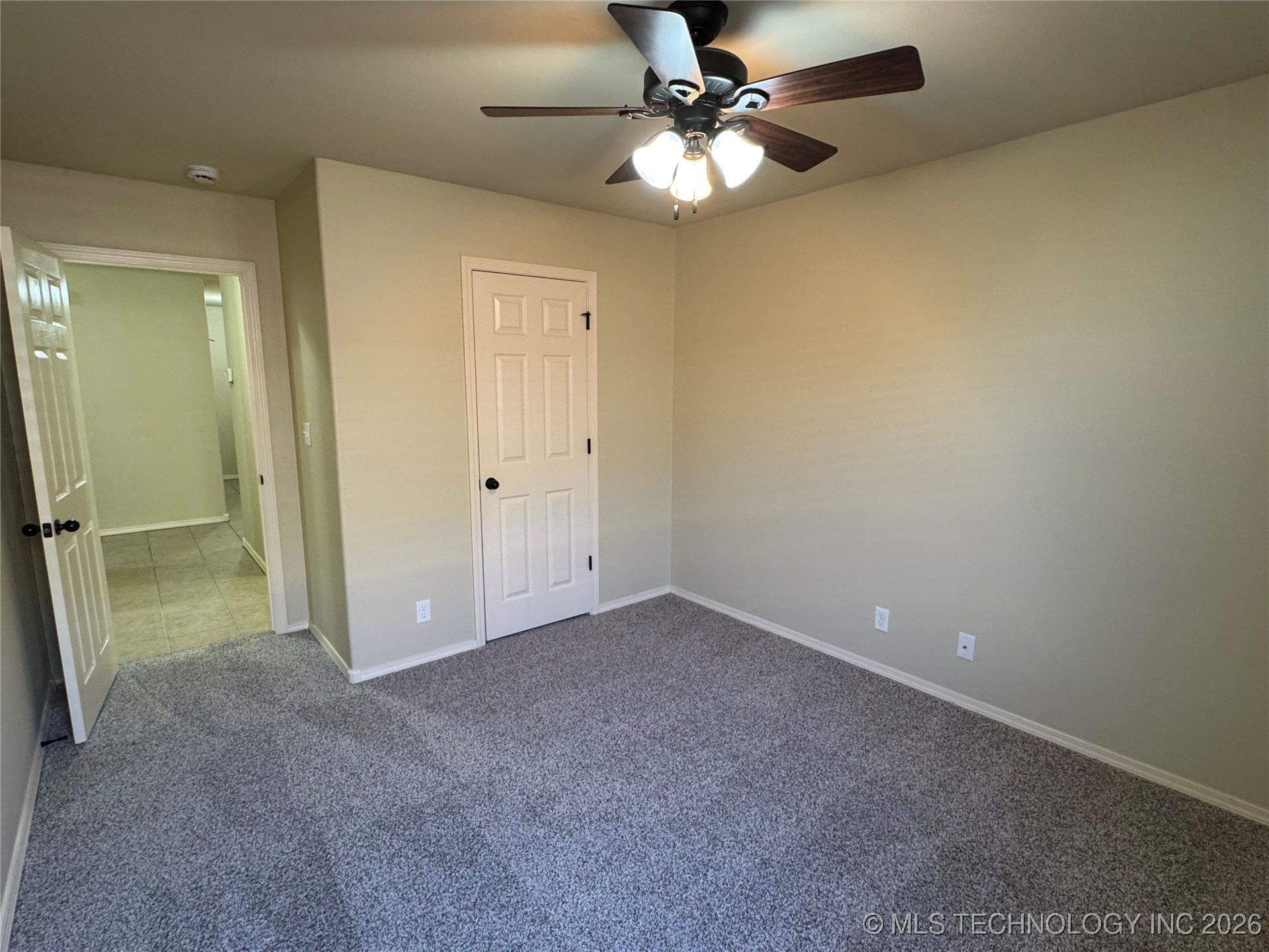 12693 S 85th East Place E Property Photo 27