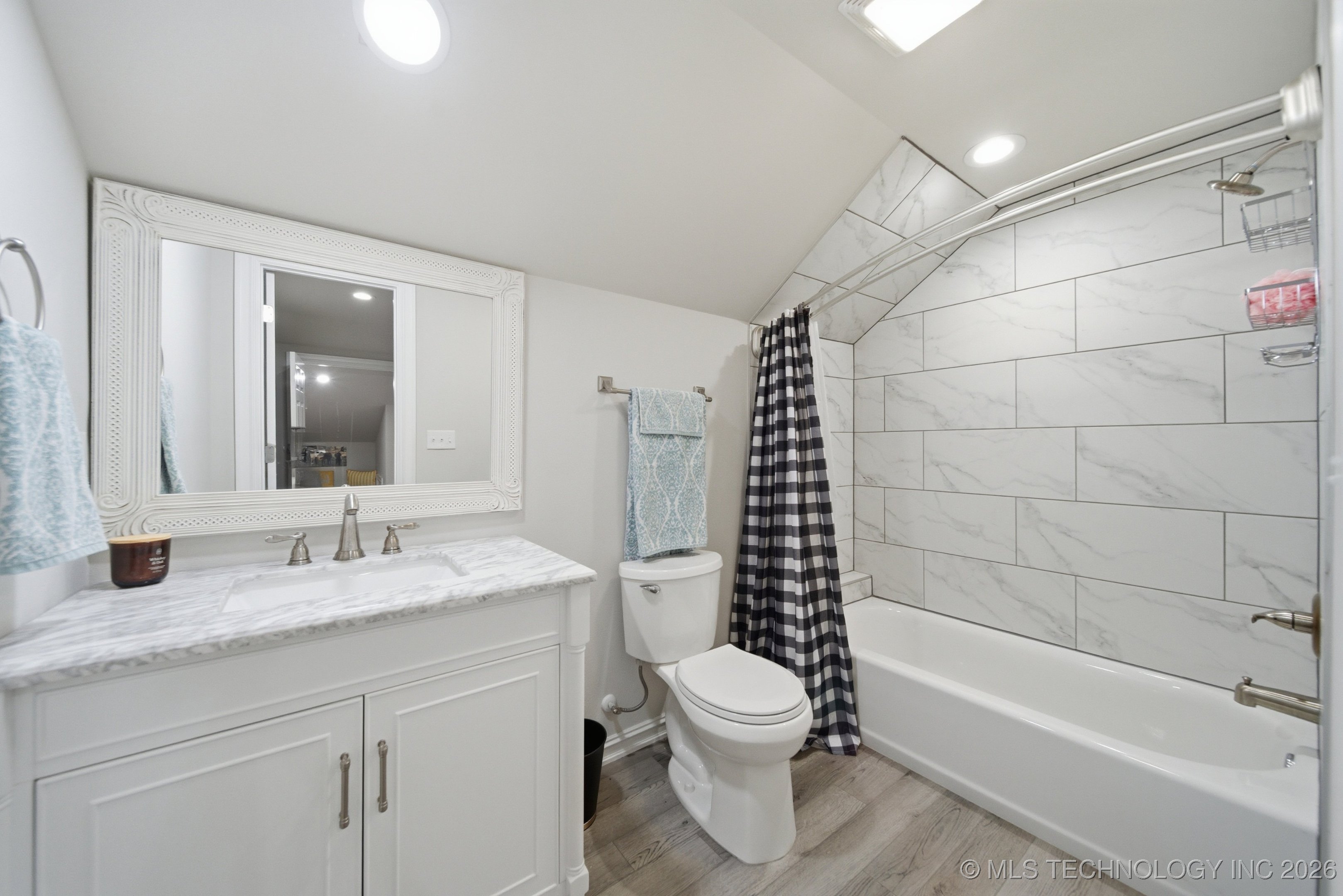 4302 S Woodland Avenue Property Photo 32