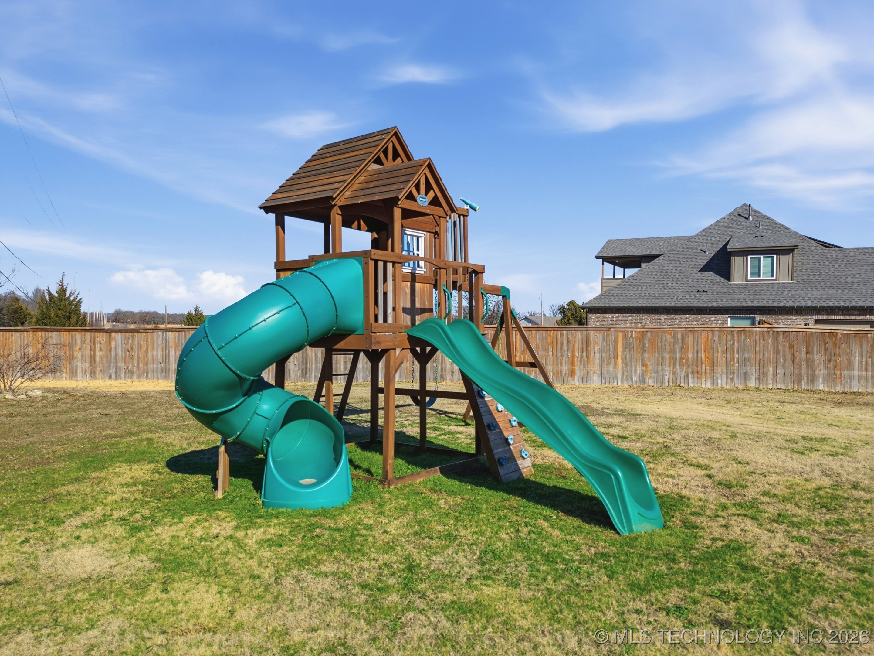 4302 S Woodland Avenue Property Photo 39