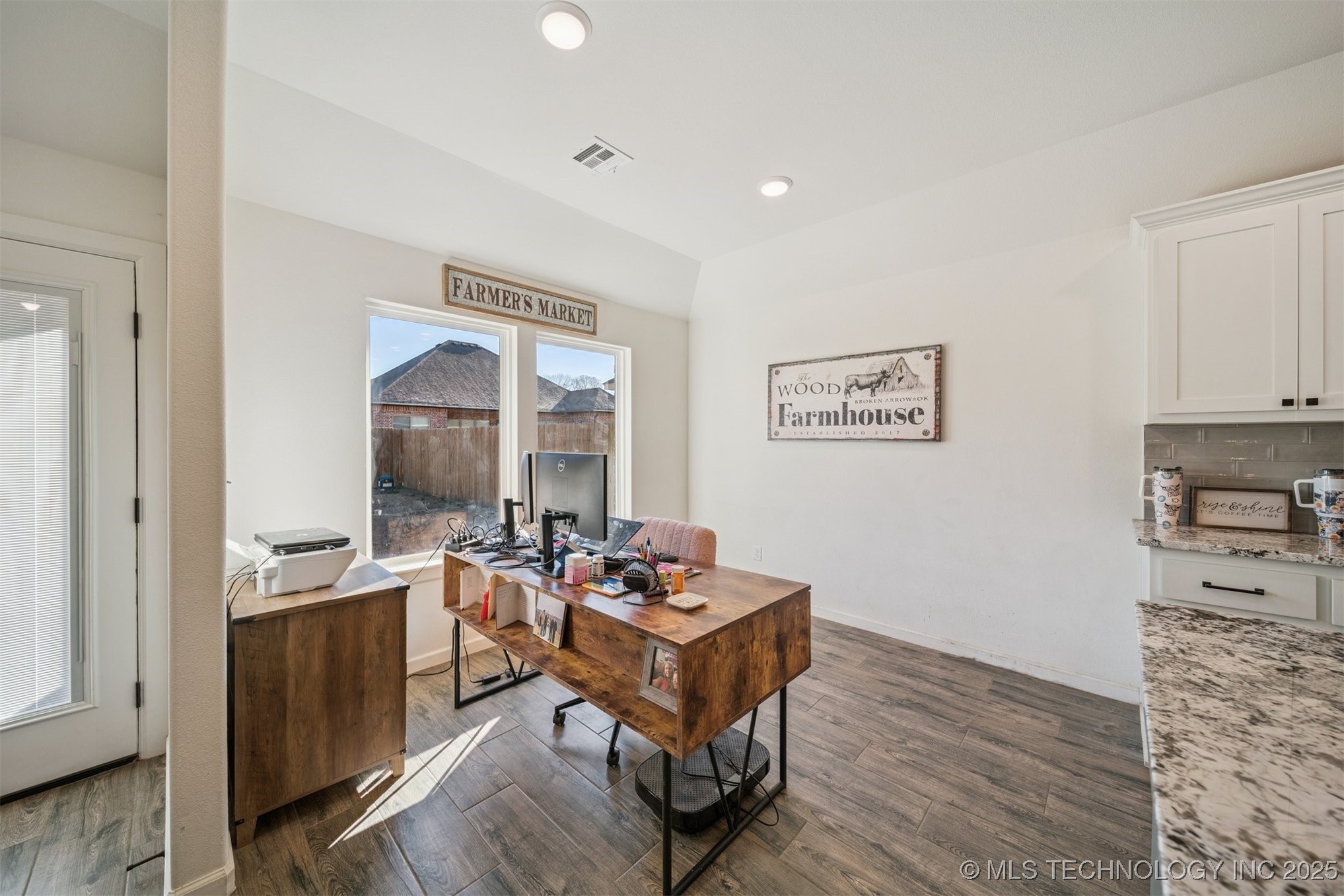 10723 S 280th East Avenue Property Photo 8