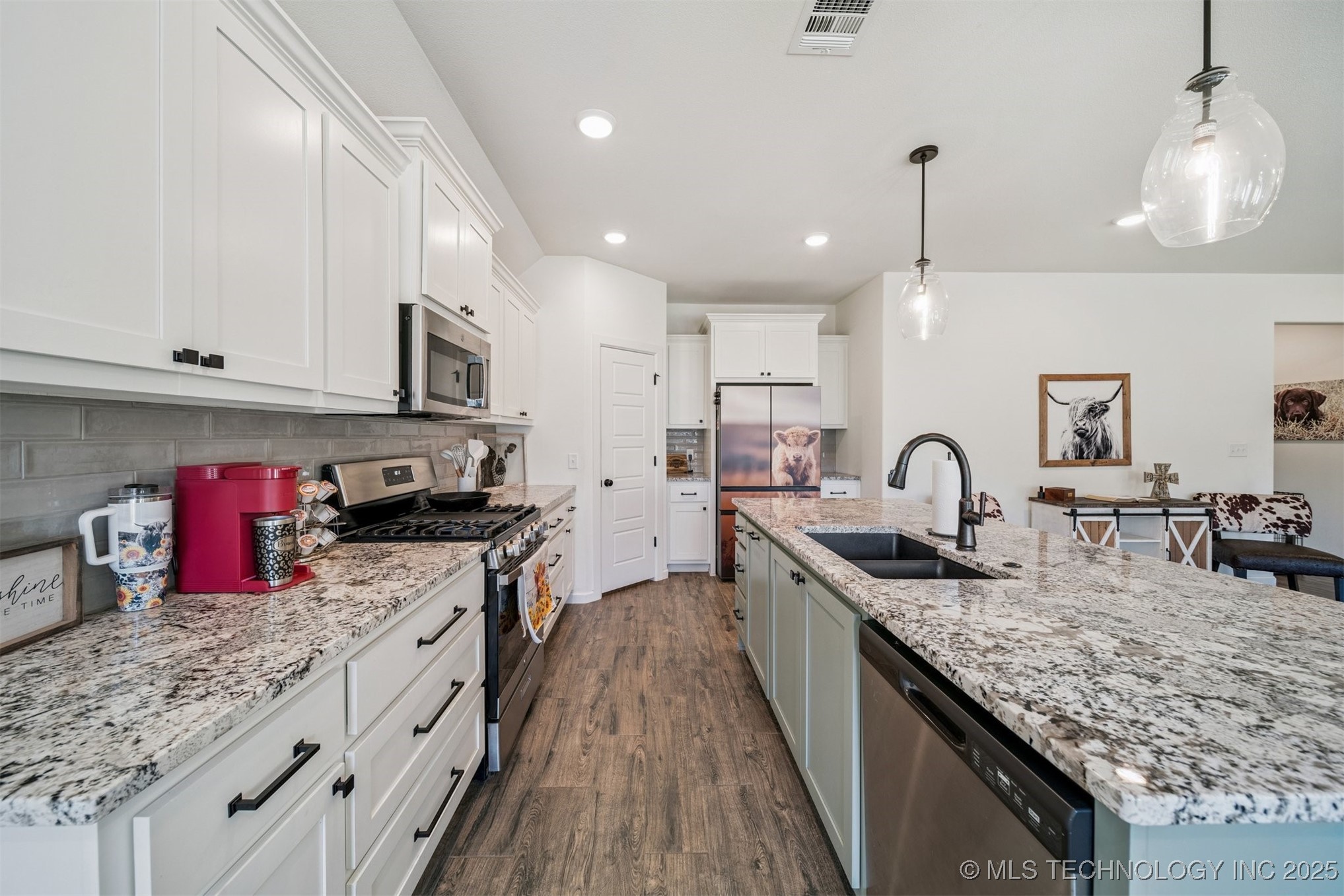 10723 S 280th East Avenue Property Photo 10